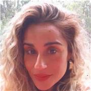 Educadora de párvulos, licenciada en educación